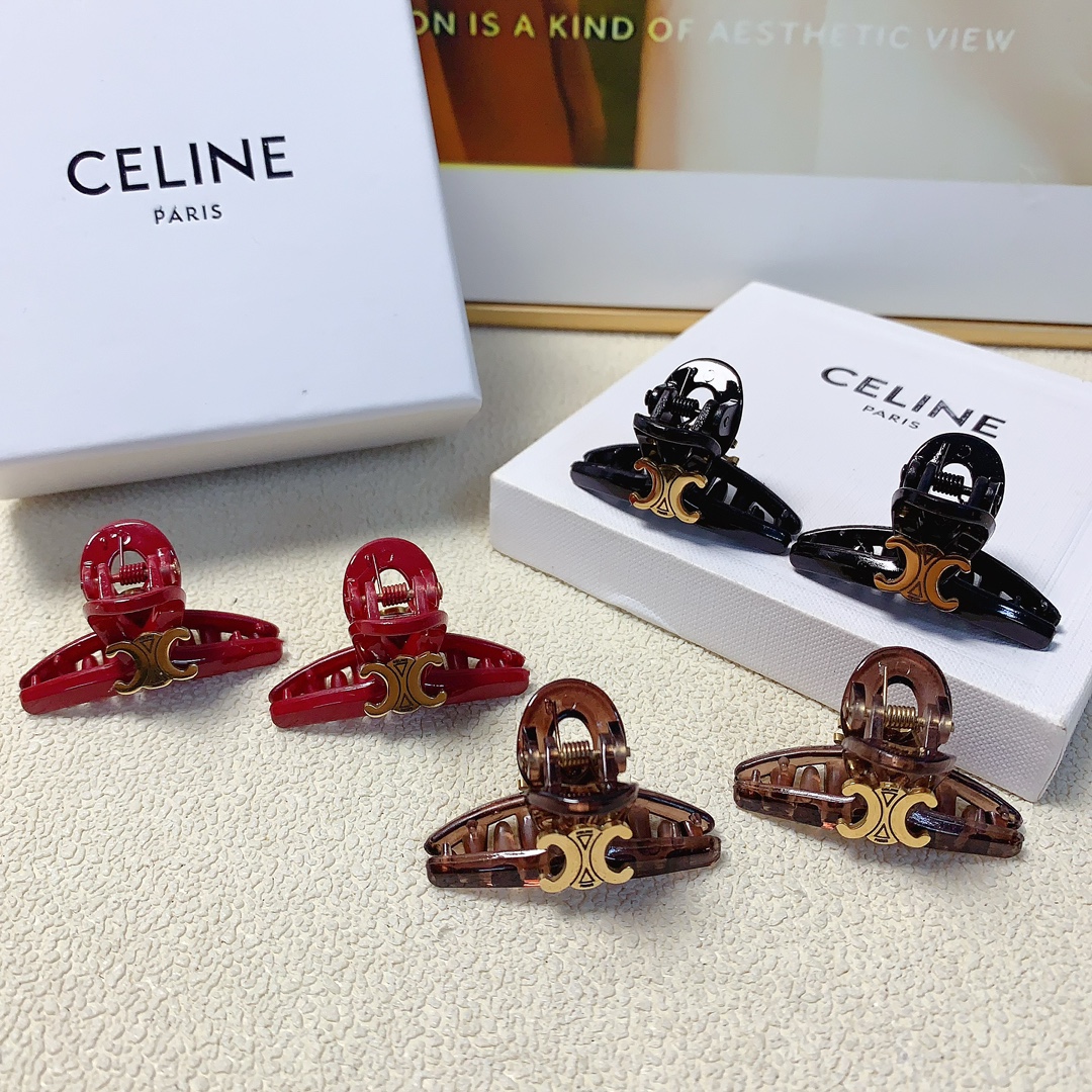 NO:284983,50 celine Celine Arc de Triomphe clip titanium steel logo clip Korean version small edge clip Exquisite little fairy must-in item Treasure model Close eyes recommended (one pair) hairpin, hairpin, celine, celine, hairpins1986090950 celine赛琳 凯旋门抓夹 钛钢logo抓夹韩版小边夹 精致小仙女必入单品 宝藏款 闭眼入推荐款（一对）发夹,发夹,celine,celine,hairpins,accessory