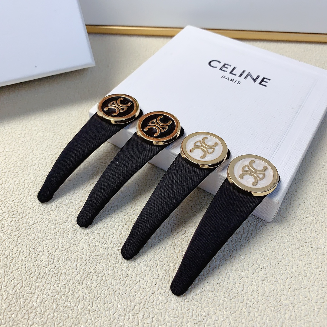 NO:285094,50 celine Celine Arc de Triomphe hairpin New logo clamp edge clip bb clip bang clip daily exquisite small items, temperament versatile little fairy must-have items Treasure model Close eyes recommended (one pair) hairpin, hairpin, celine, celine, hairpins1986090950 celine赛琳 凯旋门发夹 新款logo压夹边夹bb夹刘海夹日常精致小单品 气质百搭小仙女必入单品 宝藏款 闭眼入推荐款（一对）发夹,发夹,celine,celine,hairpins,accessory