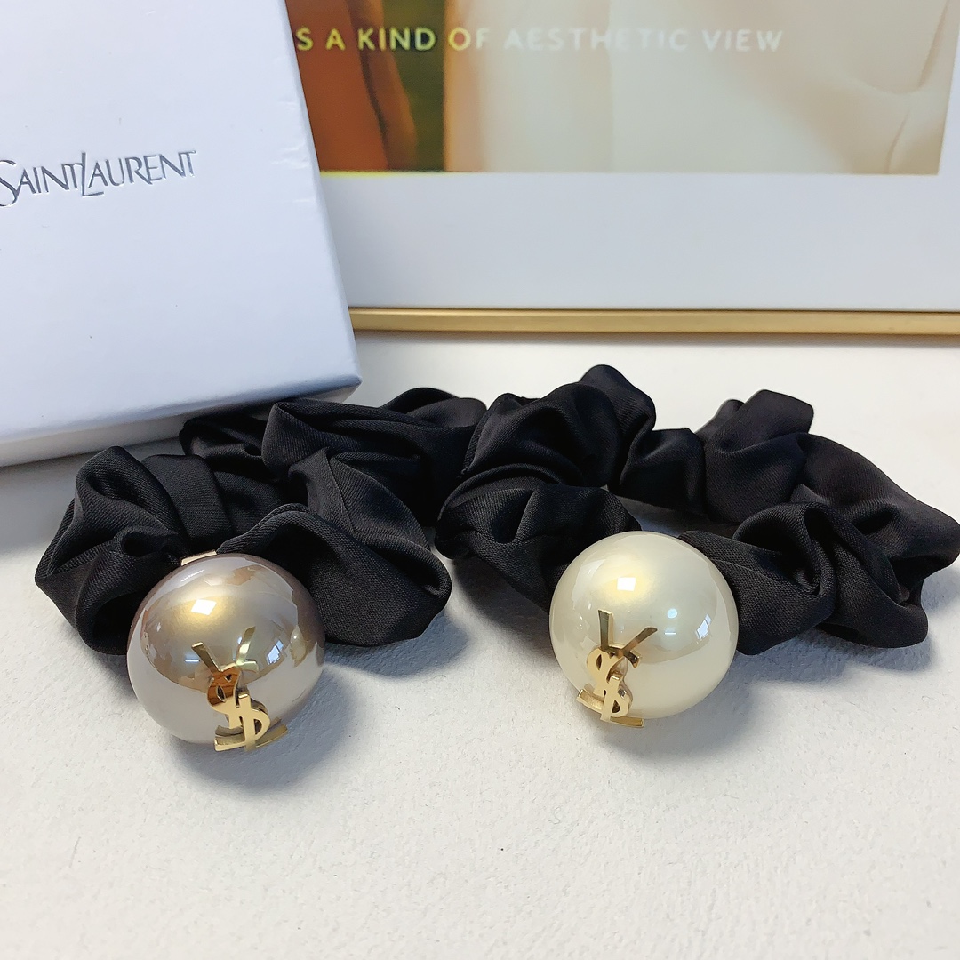YSL St. Roland Series 74: Yang Wood Circle with New Pearl Logo Design - 图片 1