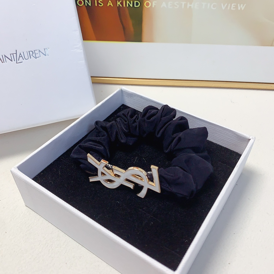 YSL St. Roland: Yang Wood Circle Logo with Tweezers and Fairies Theme - 图片 3
