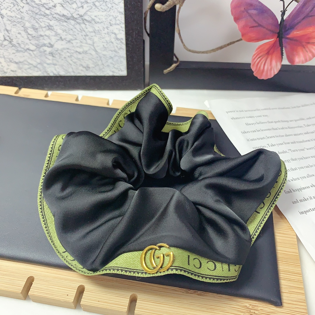 Validation of 77 Gucci Gourch Gucci wand. Leather coils, small, day to day - 图片 3