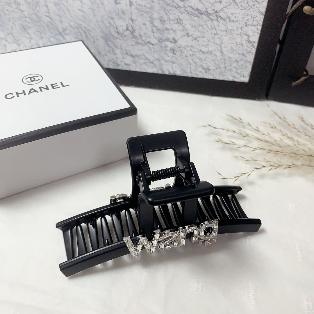 “King Alexander’s Hair Clip and Czech Diamond Logo Trap for Fairies” - 图片 4