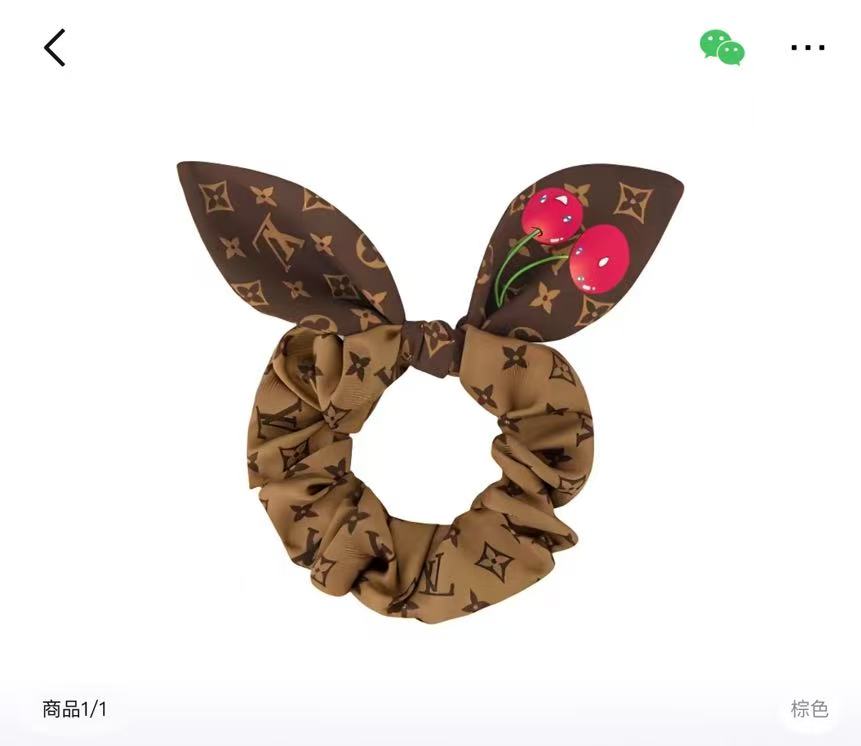  lv路易威登
驴牌发圈
兔耳朵车厘子皮筋春夏爆款 皮筋发圈大肠圈 气质百搭小仙女必入单品 宝藏款 闭眼