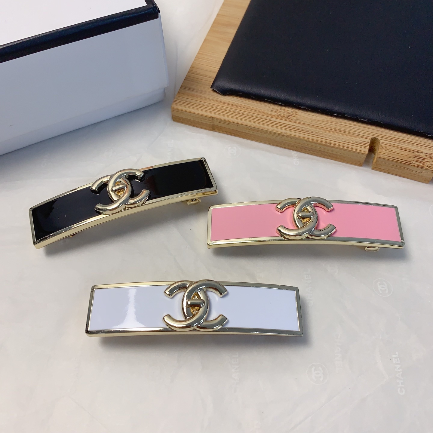 Chanel pequeño Chanel pinza de pelo, nueva pinza tipo hebilla de mochila, pinza de resorte, elegante y versátil, impres…