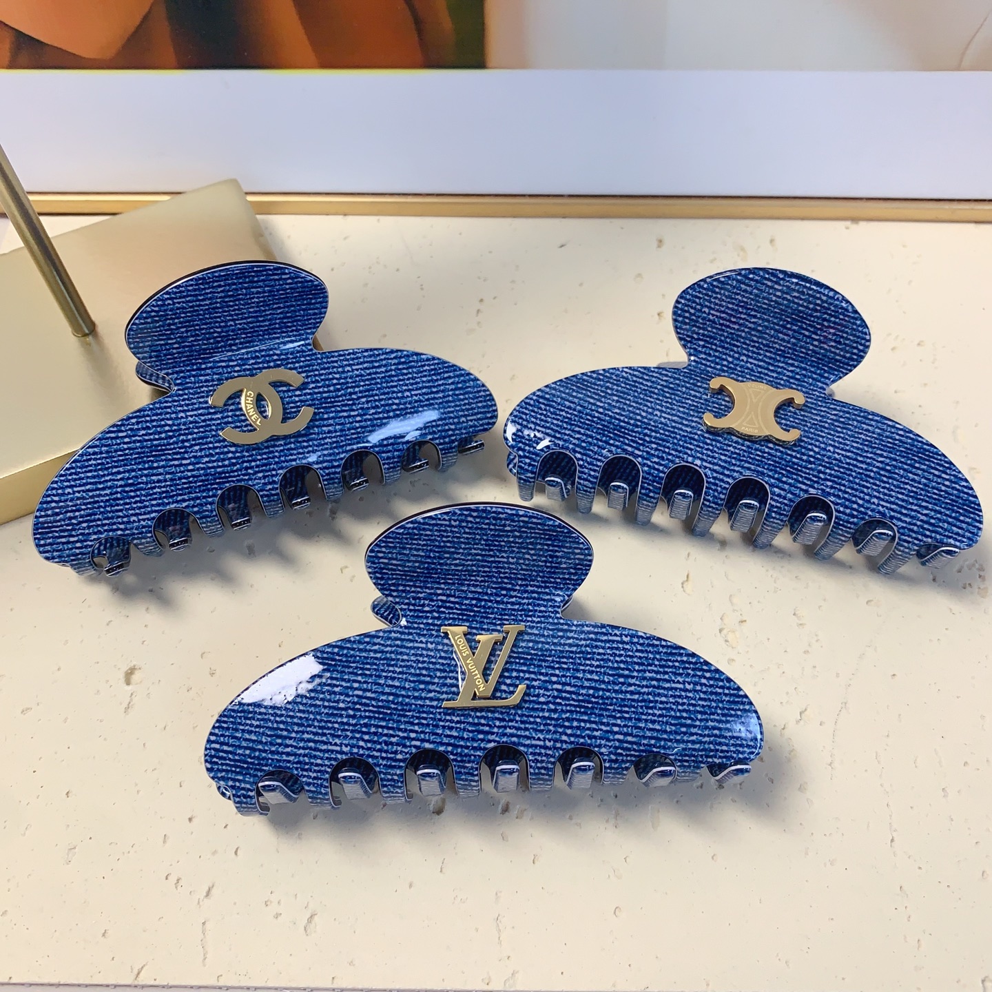 Chanel pequeño Chanel, LV Louis Vuitton, Celine Celine, pinza de acetato y acero de titanio con logo, elegante y versát…