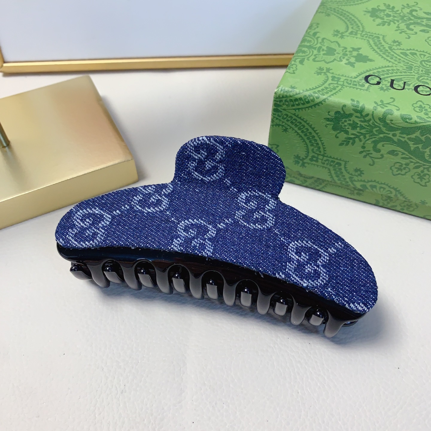 Gucci古驰 牛仔刺绣抓夹 気質百搭