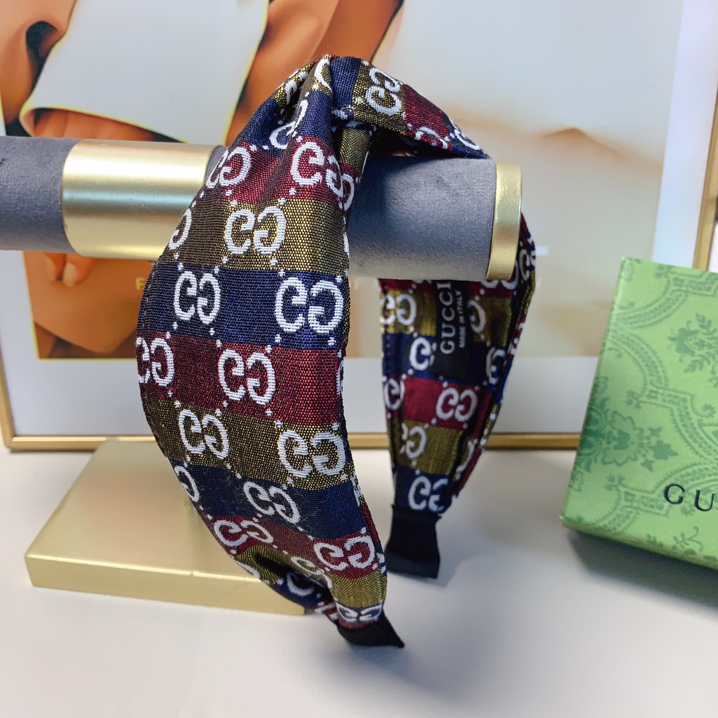 Gucci古驰 新款ロゴ軽奢風発箍 気質百搭アイテム