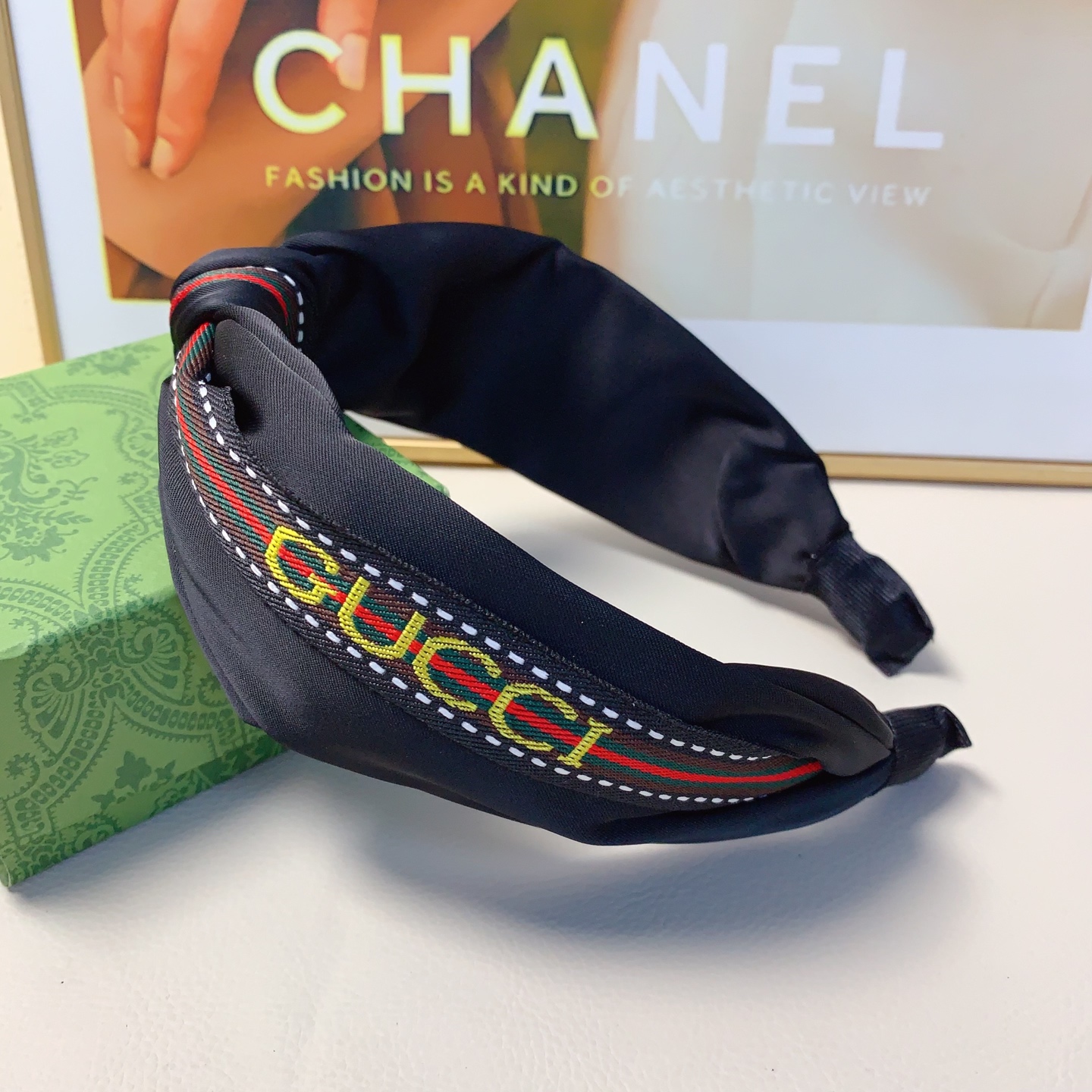 Gucci古驰発箍 - 织带刺绣ロゴの軽奢風デザイン