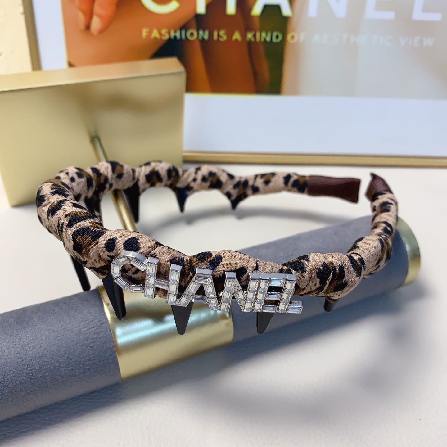 chanel小香chanel发箍豹纹捷克钻logo轻奢风发箍气质百搭小仙女必入单品名媛风十足～宝藏款 闭