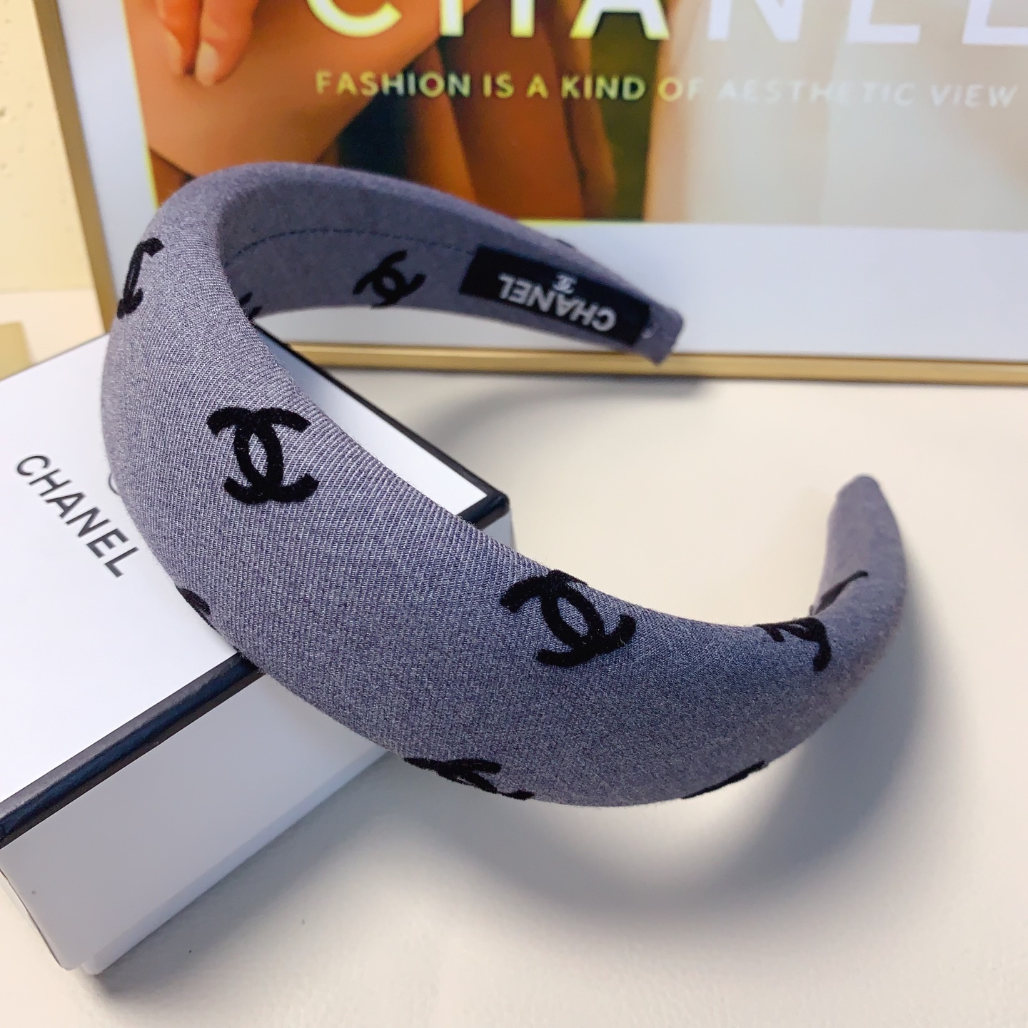chanel小香chanel发箍植绒logo轻奢风发箍气质百搭小仙女必入单品名媛风十足～宝藏款 闭眼入🥰