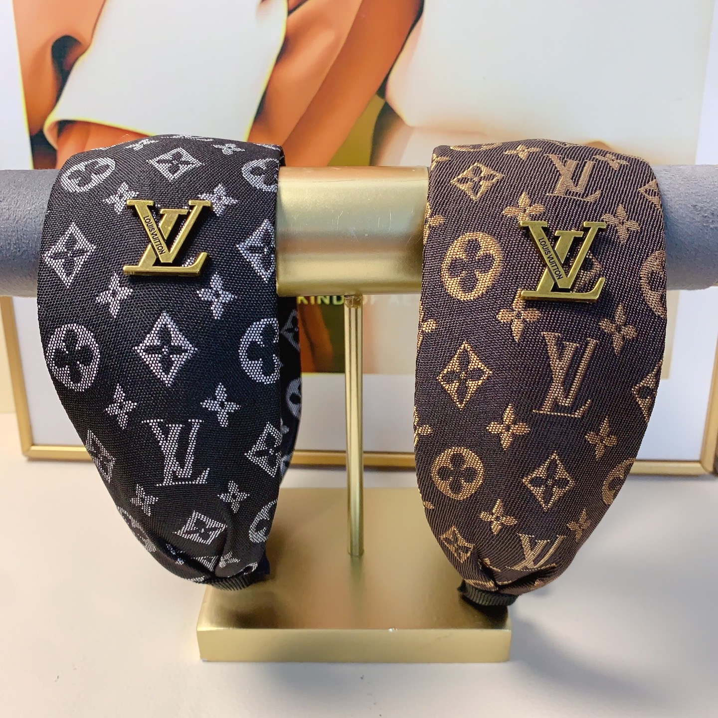 LV路易威登驴牌发箍宽版老花复古logo轻奢风发箍气质百搭小仙女必入单品名媛风十足～宝藏款 闭眼入🥰推荐
