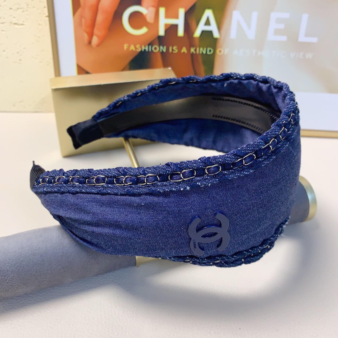 chanel小香chanel发箍宽版牛仔logo轻奢风发箍气质百搭小仙女必入单品名媛风十足～宝藏款 闭眼