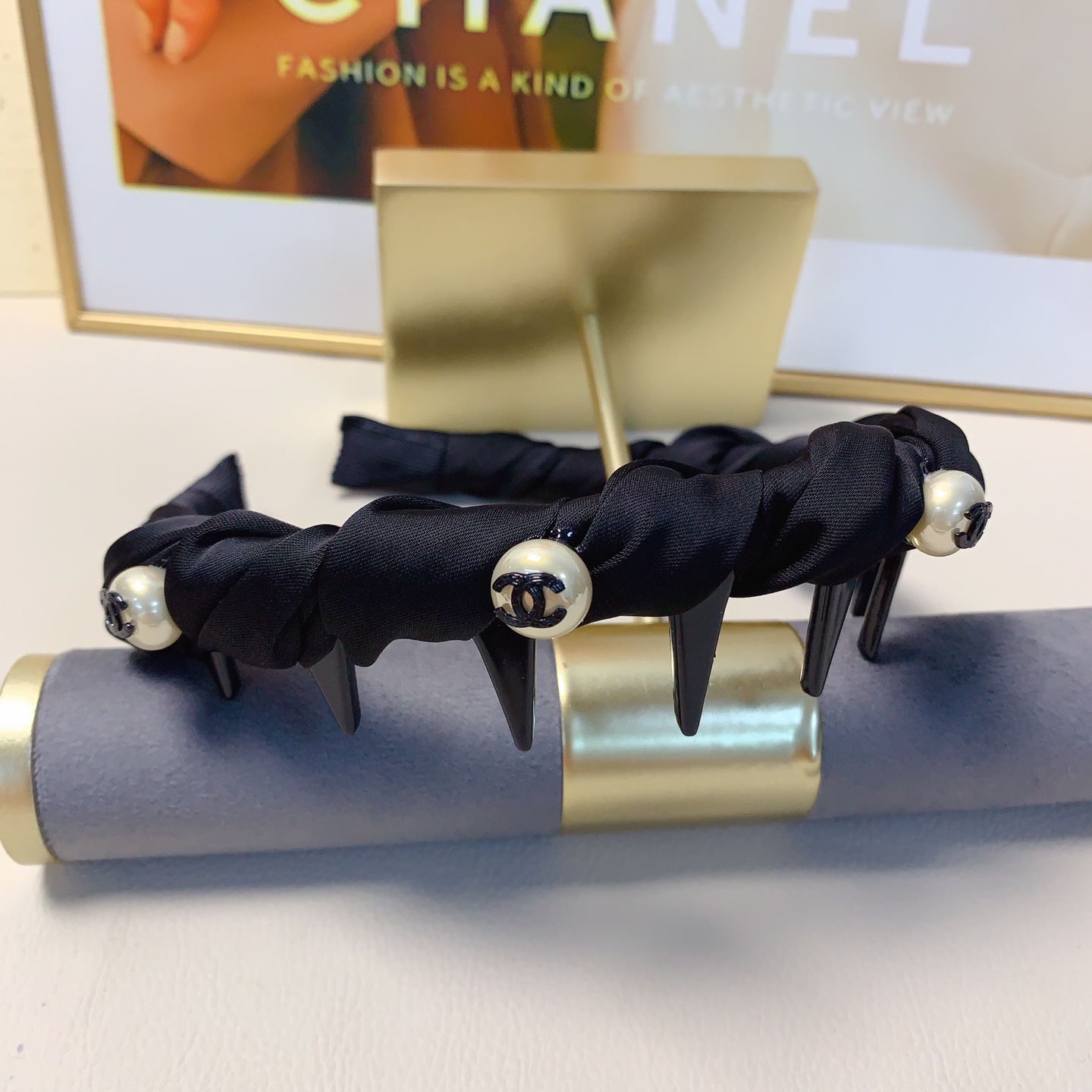 chanel小香chanel发箍珍珠轻奢风发箍气质百搭小仙女必入单品名媛风十足～宝藏款 闭眼入🥰推荐款（