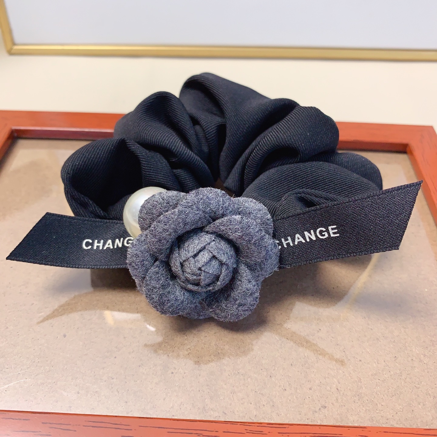 chanel小香chanel皮筋蝴蝶结山茶花皮筋发圈大肠圈气质百搭小仙女必入单品 宝藏款 闭眼入🥰推荐款