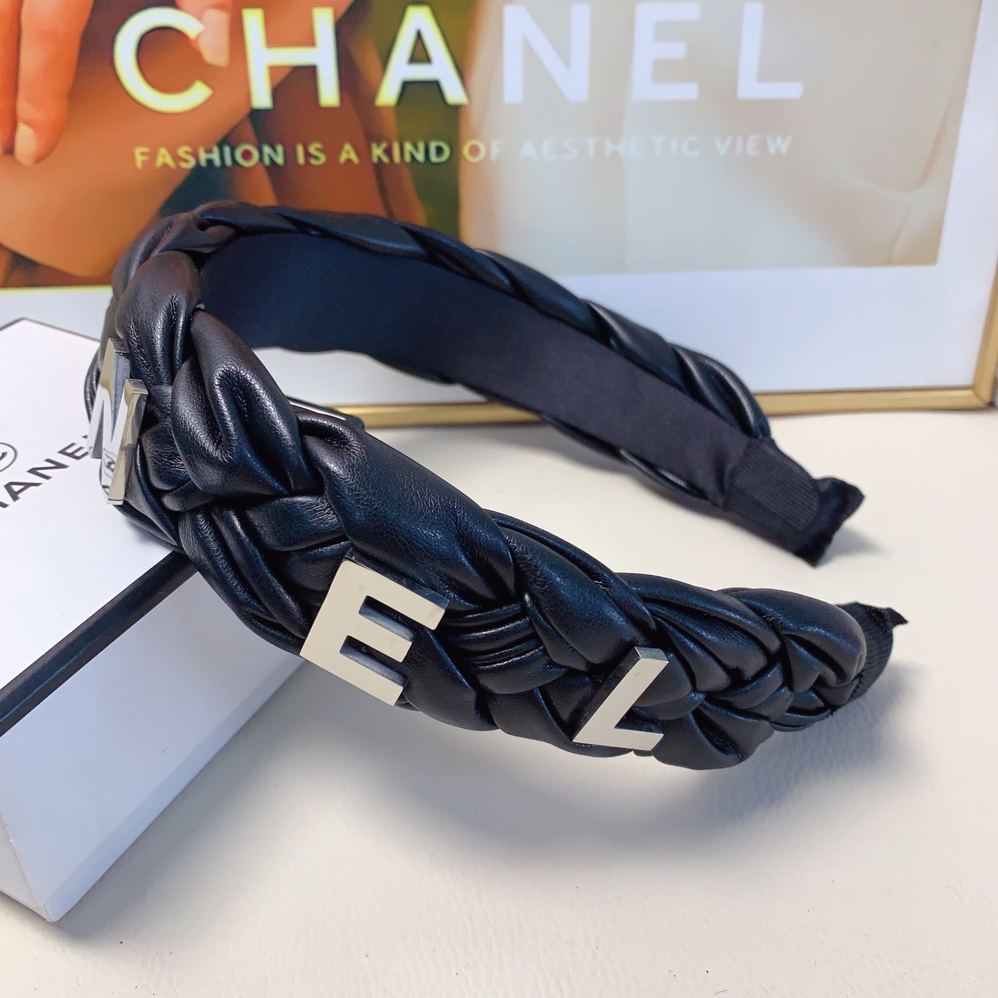 chanel小香chanel发箍编织羊皮钛钢字母满钻轻奢风发箍气质百搭小仙女必入单品名媛风十足～宝藏款 