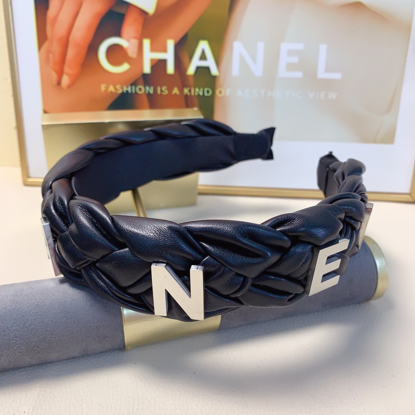 chanel小香chanel发箍编织羊皮钛钢字母满钻轻奢风发箍气质百搭小仙女必入单品名媛风十足～宝藏款 