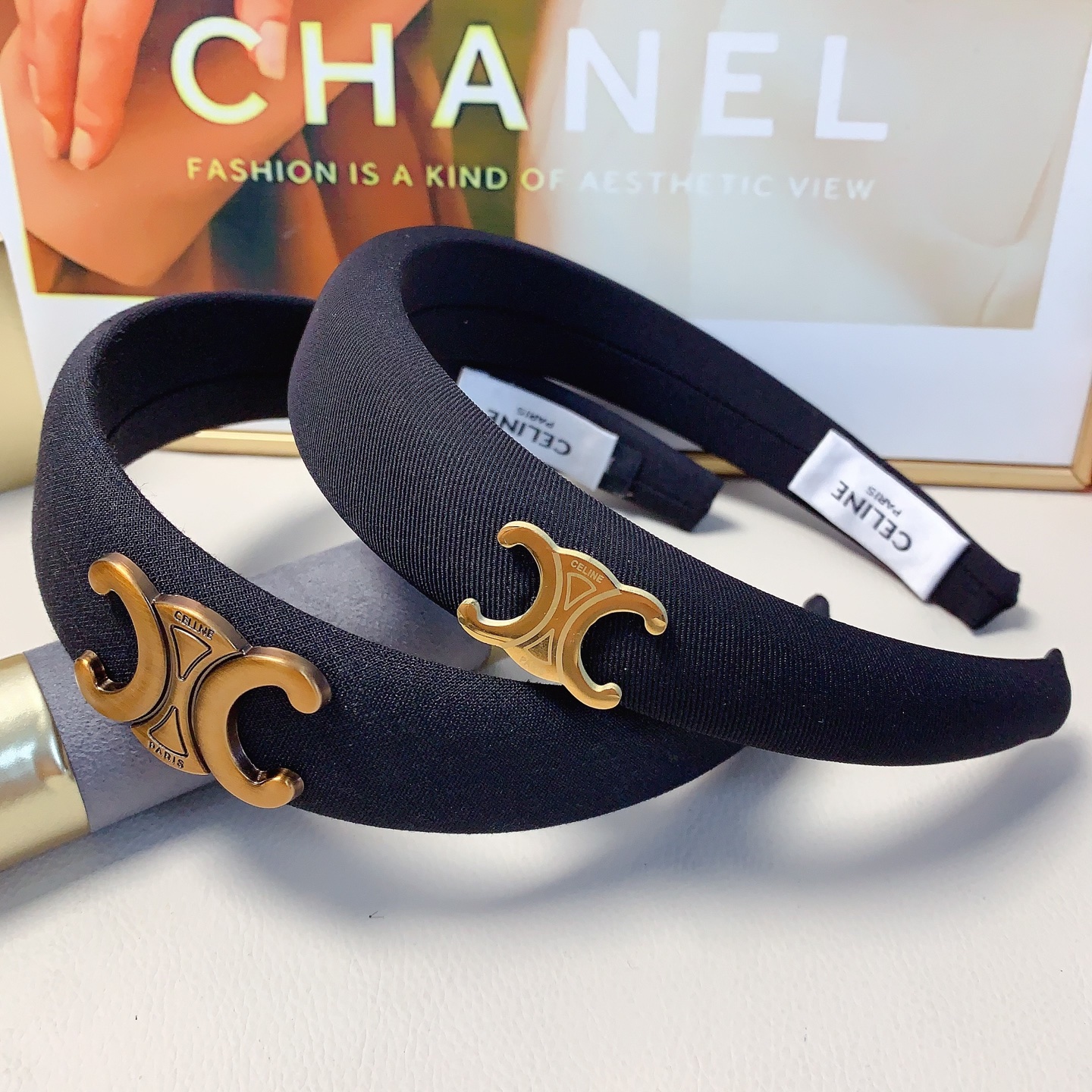 celine赛琳 凯旋门发箍 凯旋门复古轻奢风发箍气质百搭小仙女必入单品名媛风十足～宝藏款 闭眼入🥰推荐款（单个）