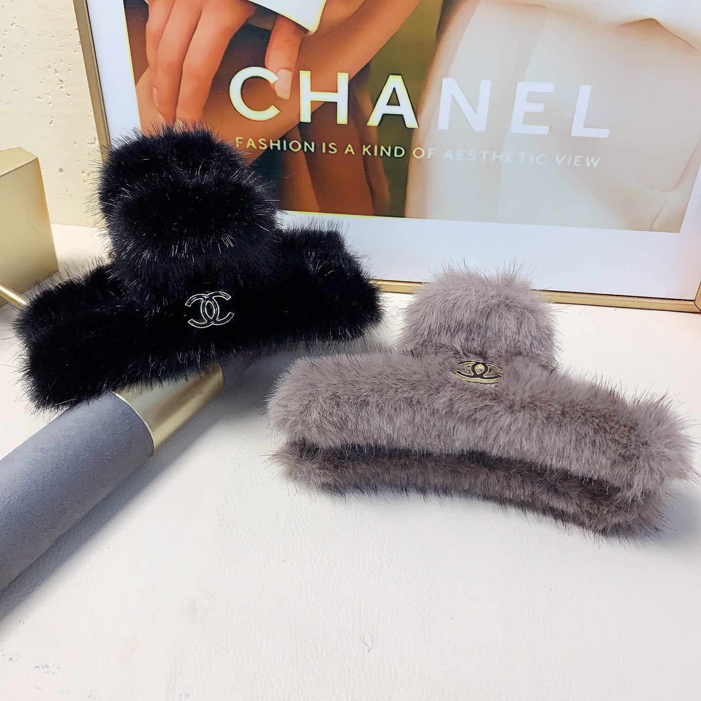 Horquilla Chanel pequeña, horquilla Chanel, pinza con logo de pelo de conejo y gota de aceite, elegante y versátil para…