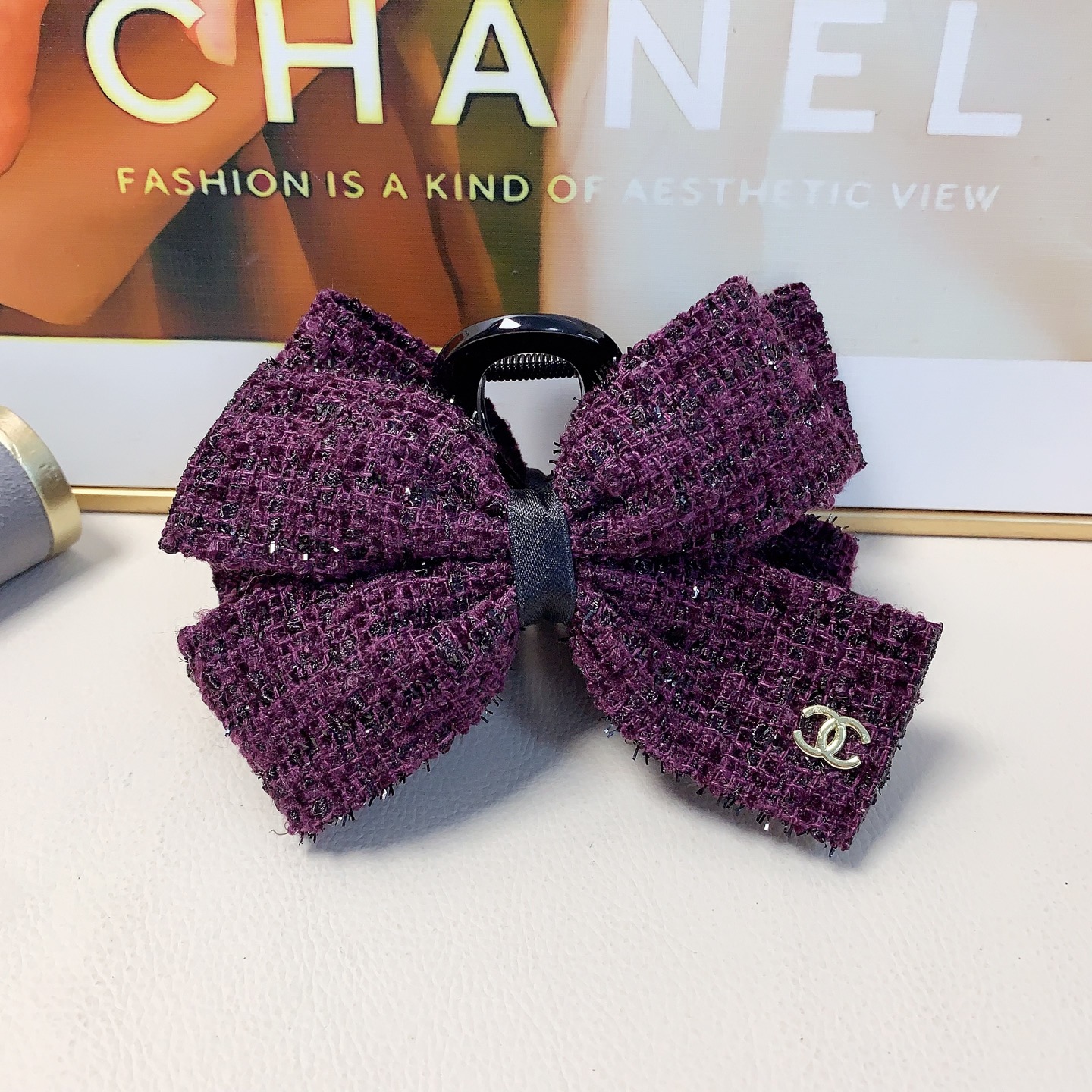 Horquilla CHANEL pequeña, horquilla de tweed con lazo, elegante y versátil, accesorio diario refinado, imprescindible p…