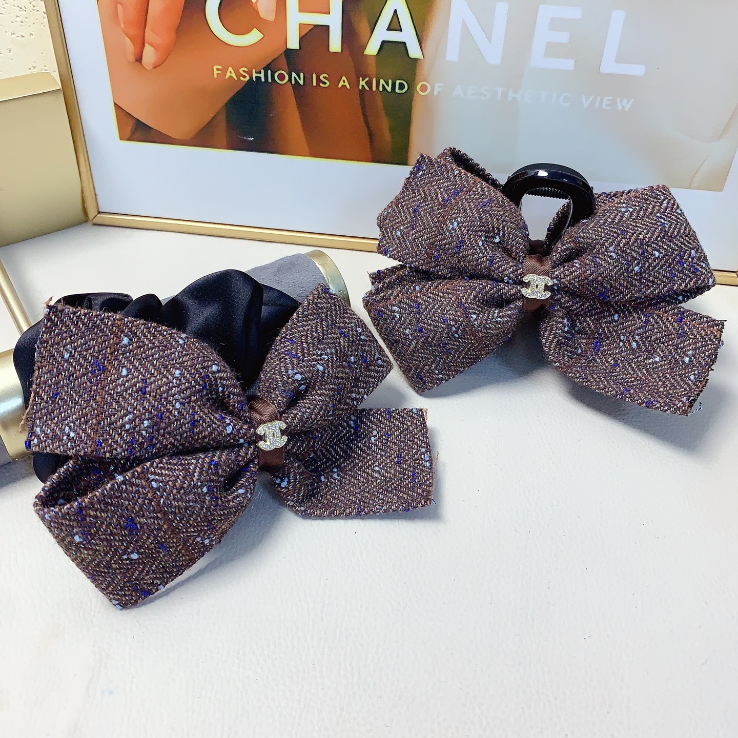 Horquilla Chanel pequeña, horquilla Chanel, pinza de lazo elegante y versátil para el uso diario, pieza pequeña y exqui…