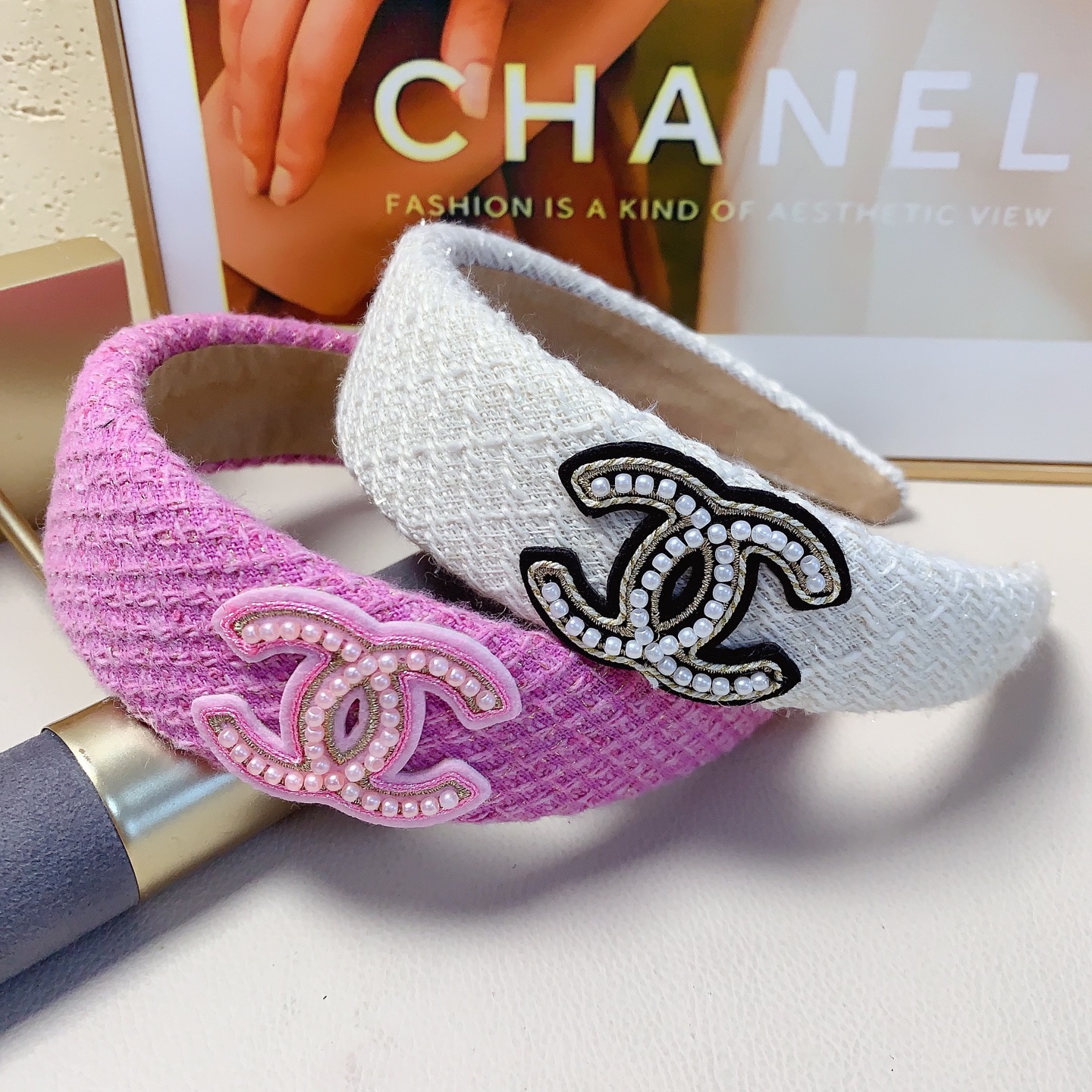 chanel小香 chanel发箍 毛呢珍珠logo轻奢风发箍气质百搭小仙女必入单品名媛风十足～宝藏款 闭眼入🥰推荐款（单个）