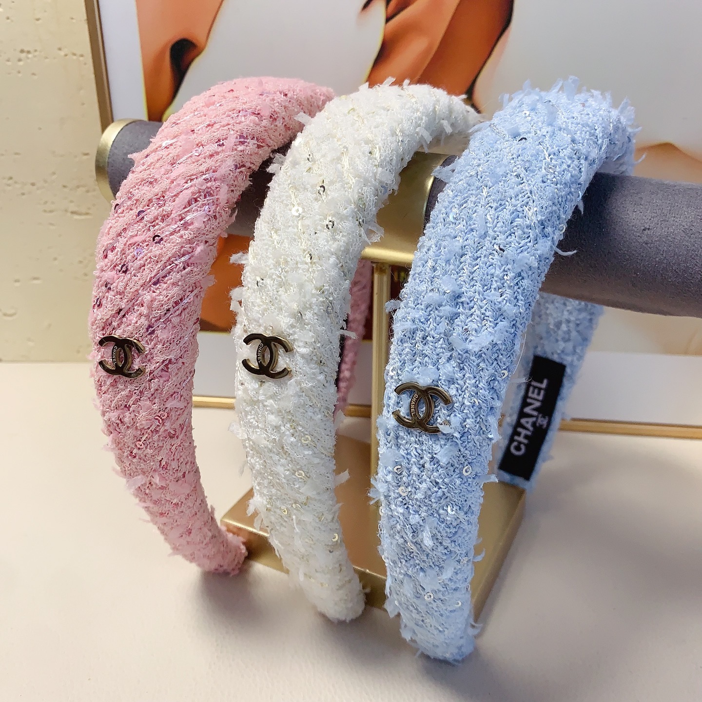 chanel小香 chanel发箍 毛呢珠片轻奢风发箍气质百搭小仙女必入单品名媛风十足～宝藏款 闭眼入🥰推荐款（单个）