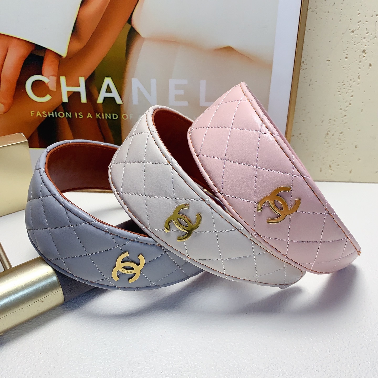 chanel小香 chanel发箍 菱格钛钢logo宽版牛皮轻奢风发箍气质百搭小仙女必入单品名媛风十足～宝藏款 闭眼入🥰推荐款（单个）