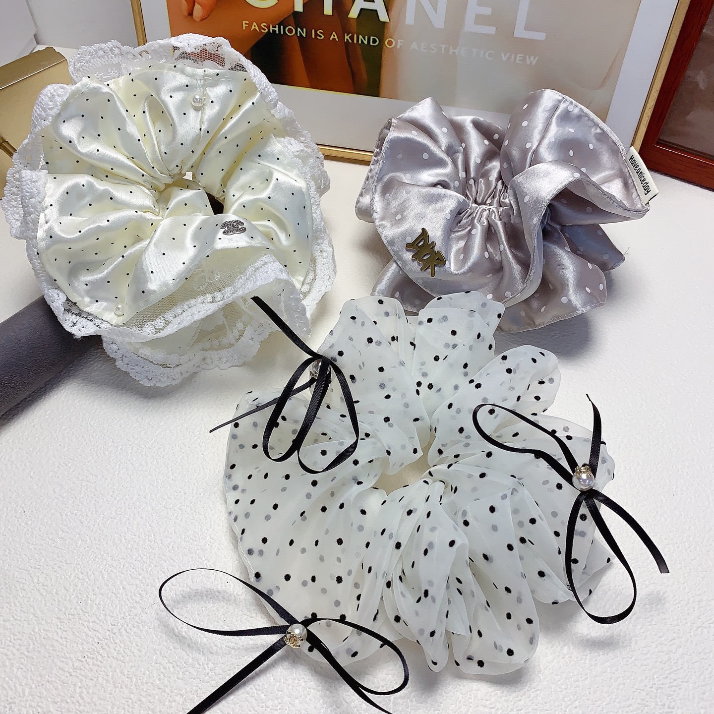 chanel pequeño Dior dior goma de pelo de organza, coletero grande, pequeño accesorio diario elegante, imprescindible pa…