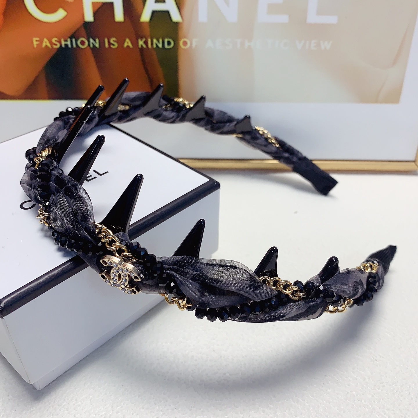 Chanel diadema con dientes antideslizantes estilo lujoso diadema elegante y versátil imprescindible para hadas pequeñas…