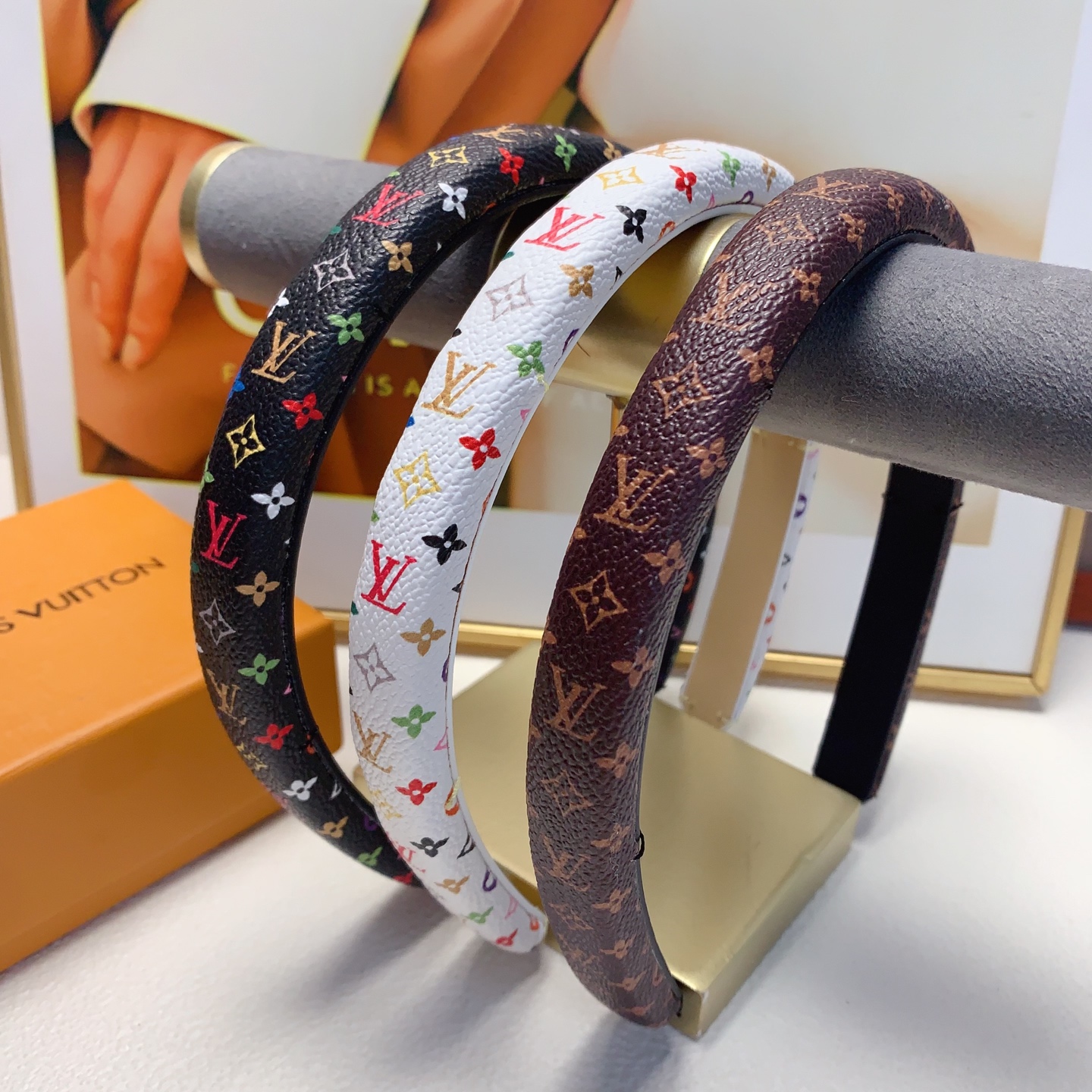Louis Vuitton - Hair Accessories - JRD1269D6094F0