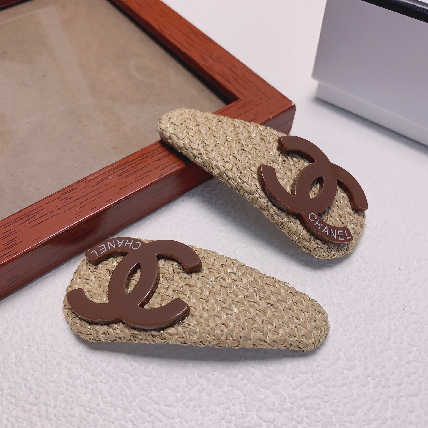 Chanel - Hair Accessories - JR1E48AE8F4D4F