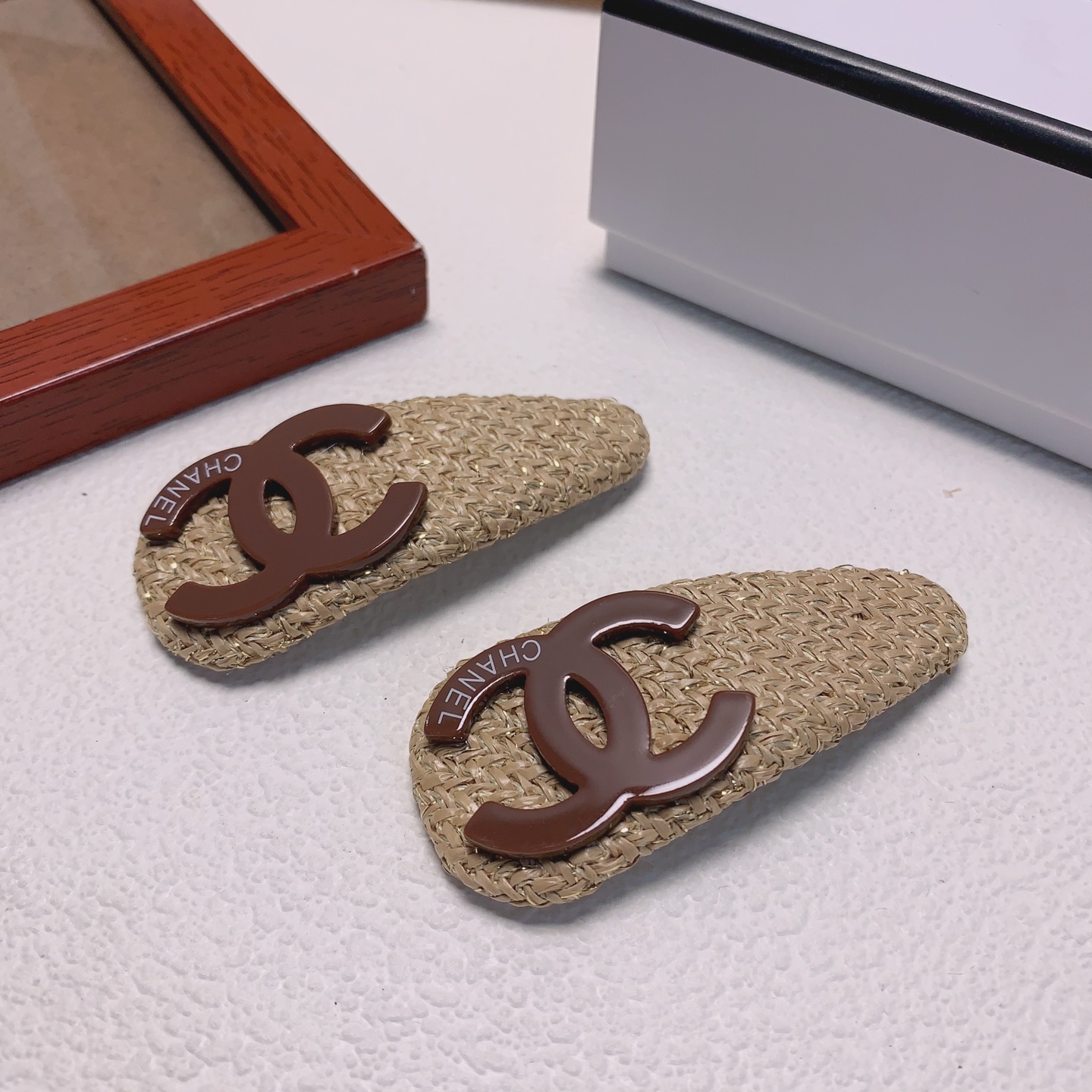 Chanel - Hair Accessories - JR1E48AE8F4D4F