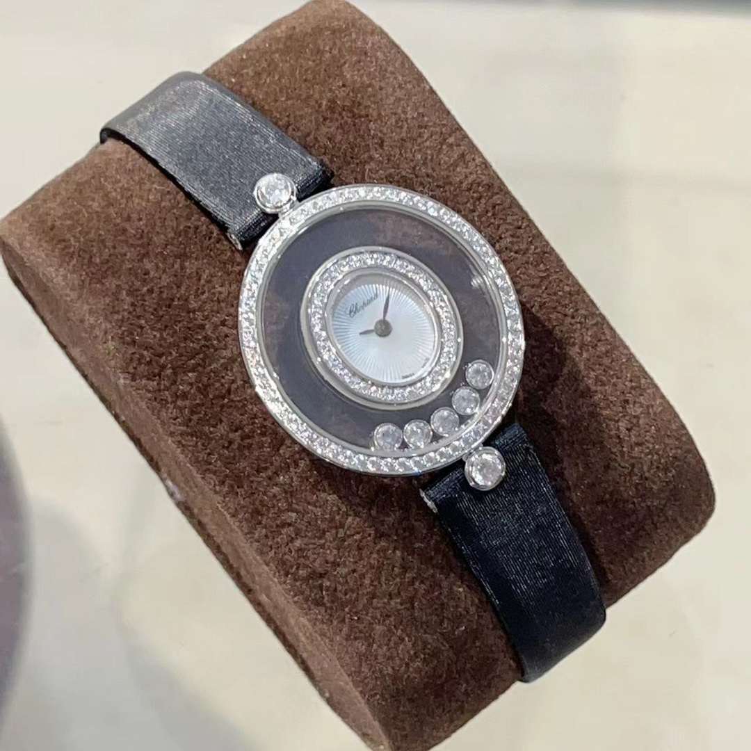 Chopard Happy Diamonds Series Women's Watch with Sapphire Crystal and Diamonds 4 i1716547286 6878 5