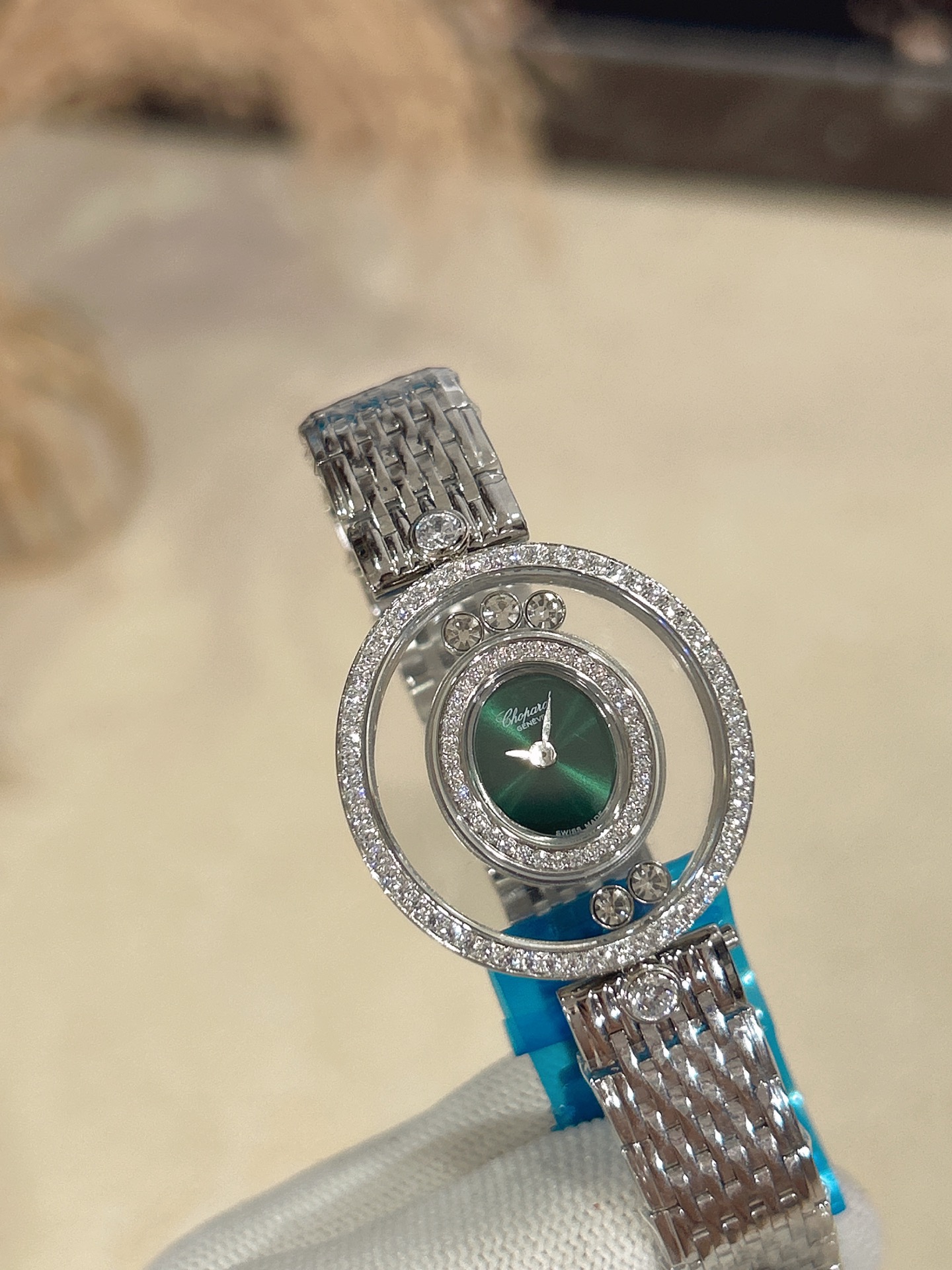NO:944826,White,19860909白色,,Watch