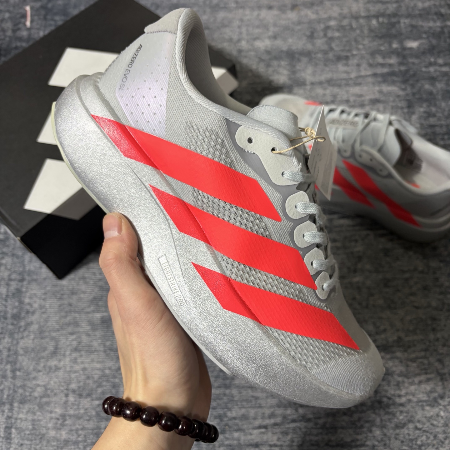 _dd39sm89pkSFmUwK586DclpQXAu4PjXQLL-C1eQ