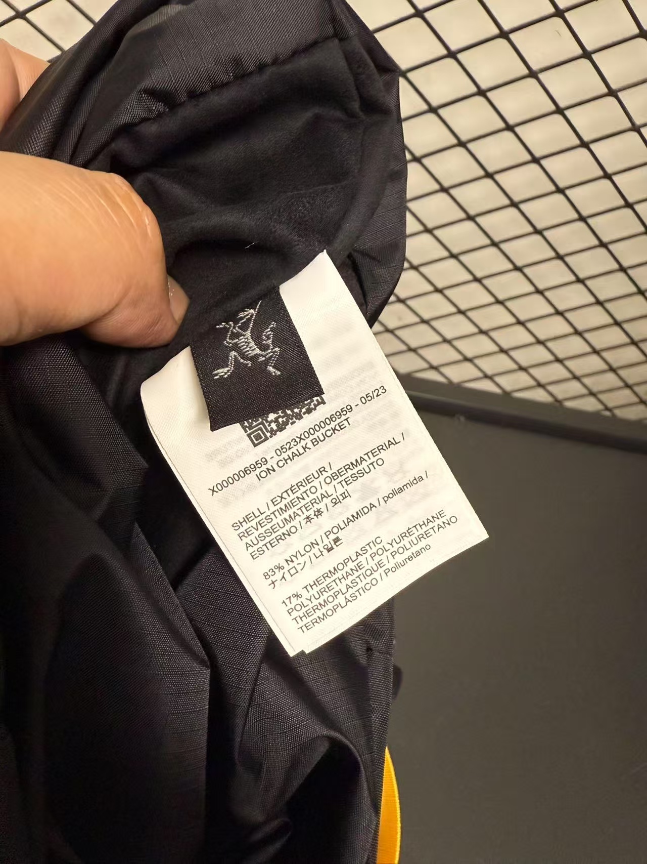 Arc'teryx Bolsa de Mano Deportiva y Casual de Nailon Estampado ICHALKBUCKET25 10 i1750471809440 1716 0 9