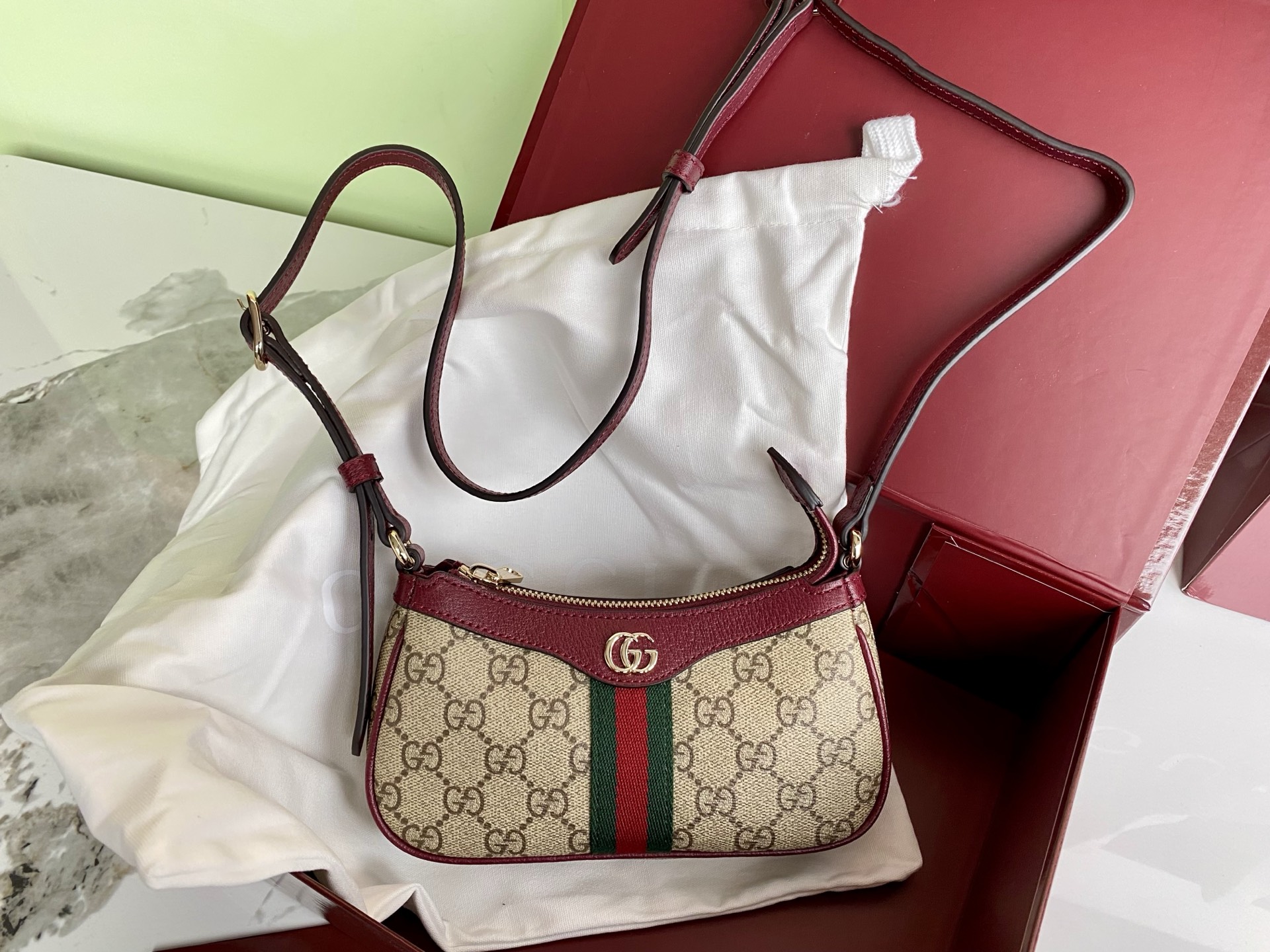 Gucci Ophidia Mini Shoulder Bag in Beige and Brown GG Supreme Canvas