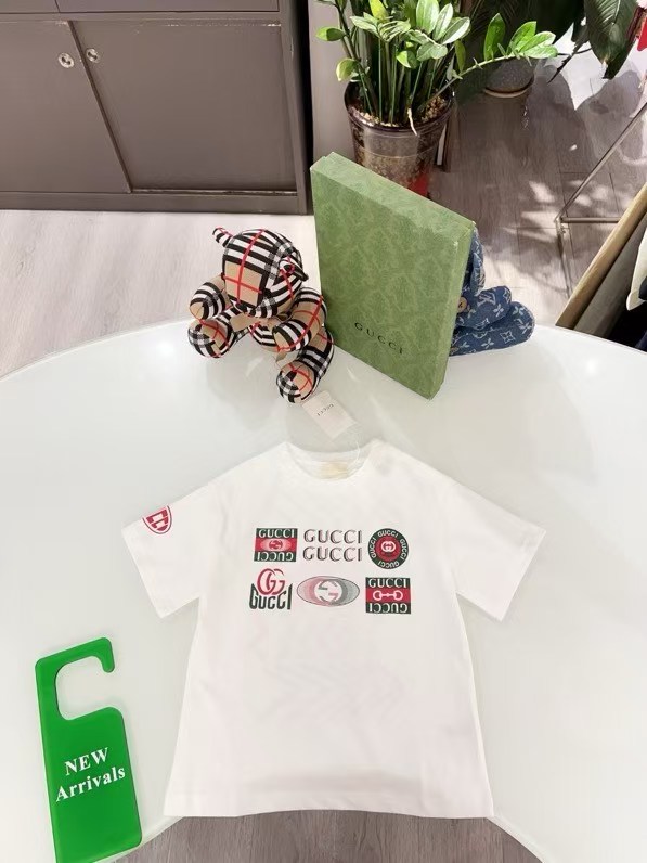 @86 Camiseta de algodón estampada personalizada original de mostrador de gran volumen, detalles de estampados y bordado…