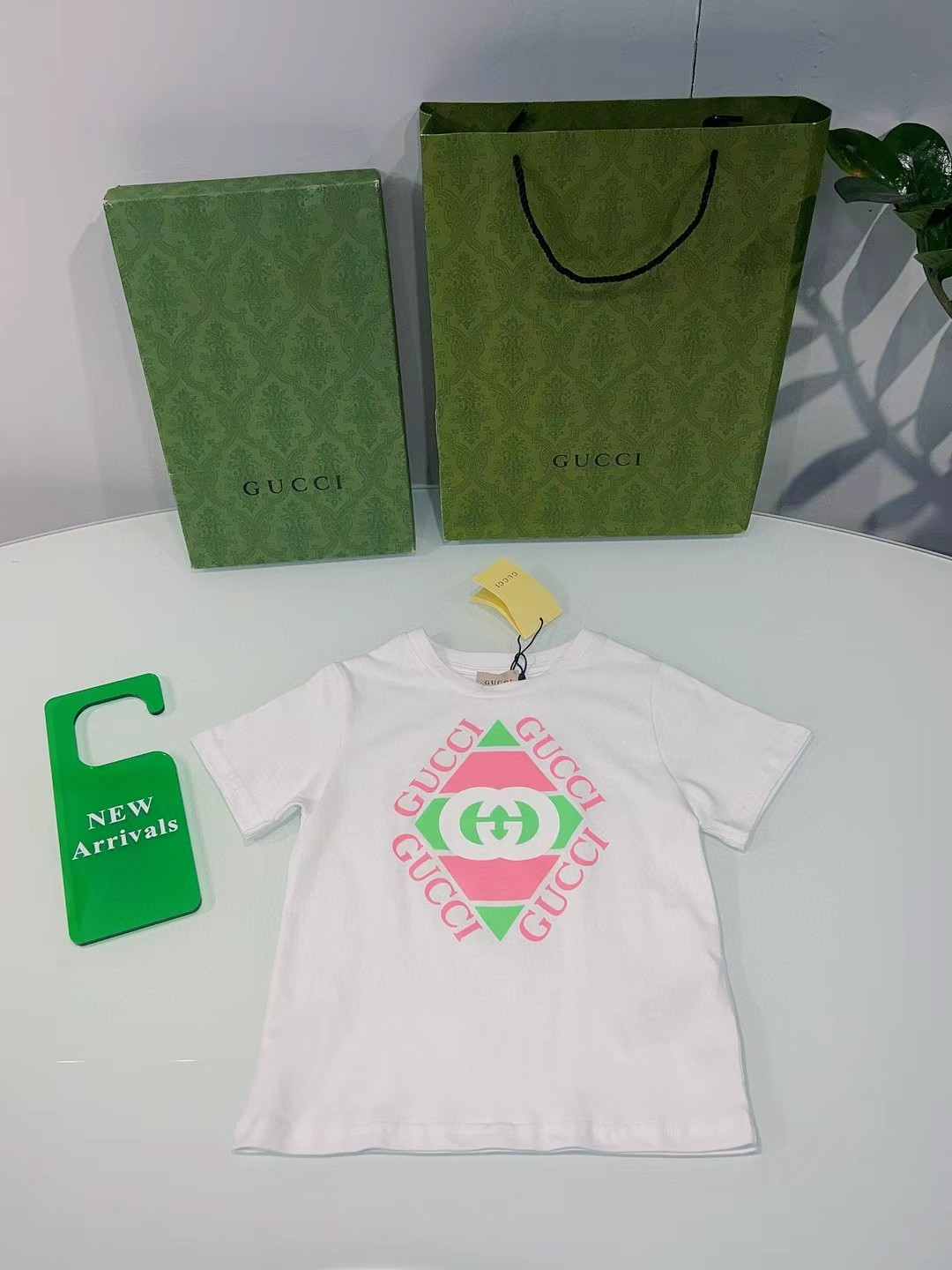 Camiseta de cuello redondo personalizada original de mostrador, con estampado fresco y de alta gama, personalización 1:…