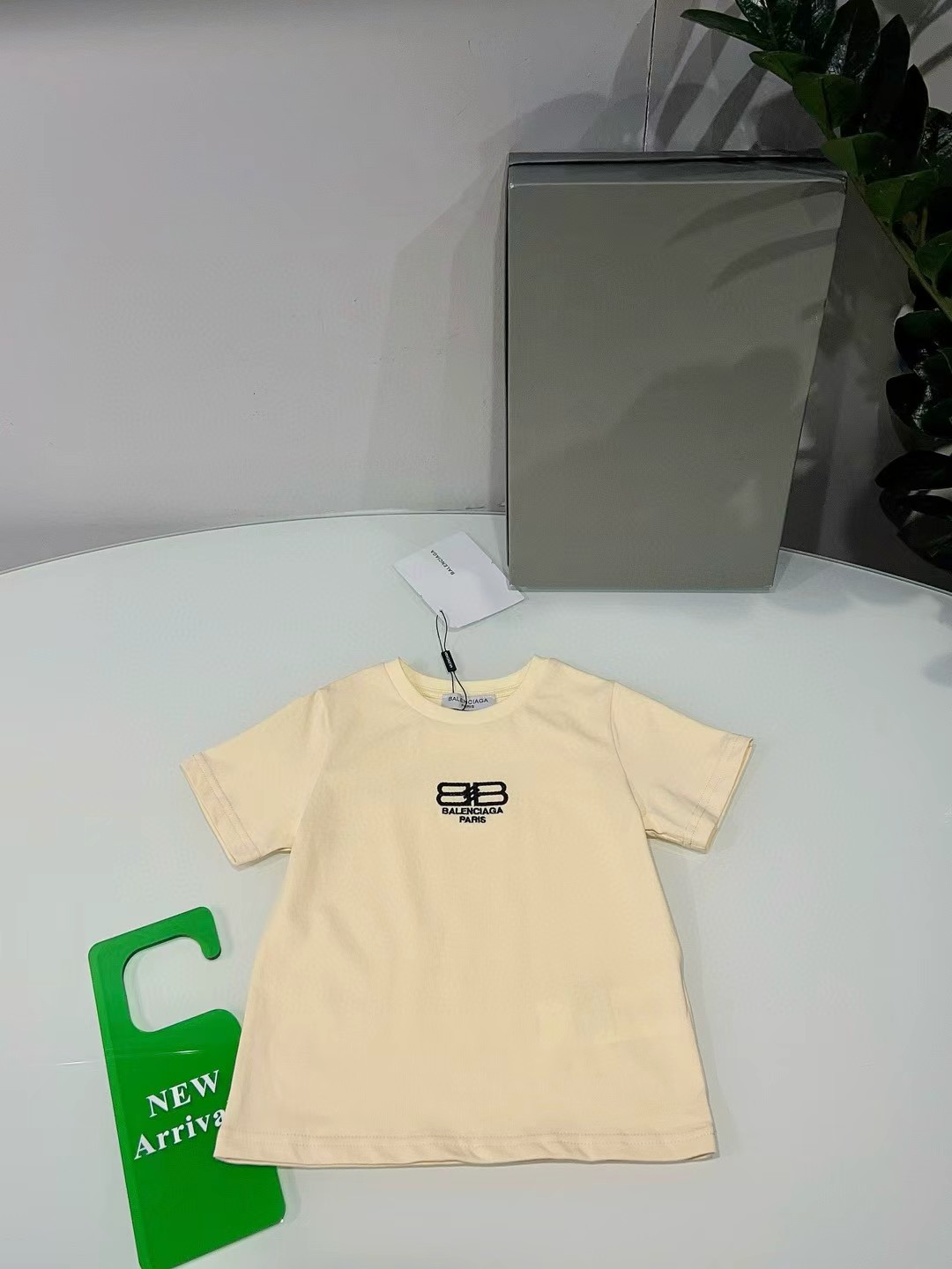 Camiseta de manga corta personalizada original de mostrador @86, bordado pesado, envío inmediato, tallas 100-160
