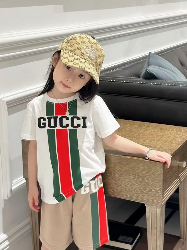 ¡La niña se ve un poco guapa al usarlo!
