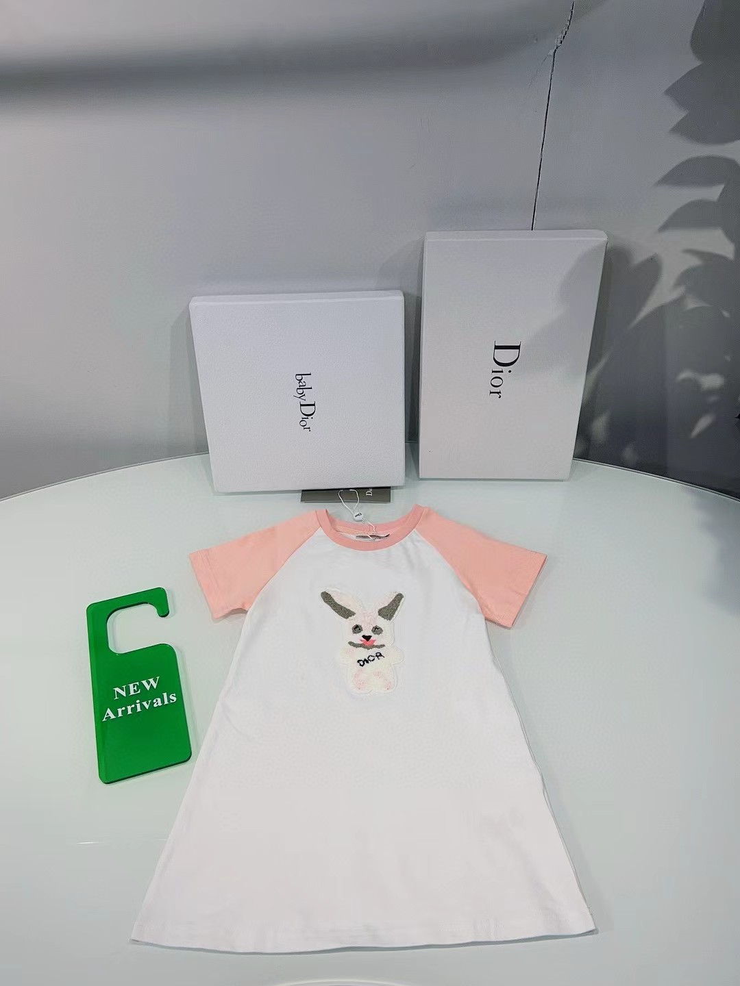@106 Vestido recto personalizado original de boutique, este vestido está confeccionado en tejido de algodón transpirabl…