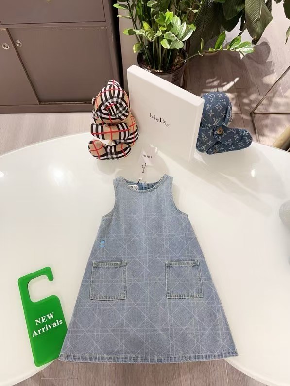 @168 vestido personalizado original de mostrador en forma de A, este vestido es una nueva pieza de la colección de prim…