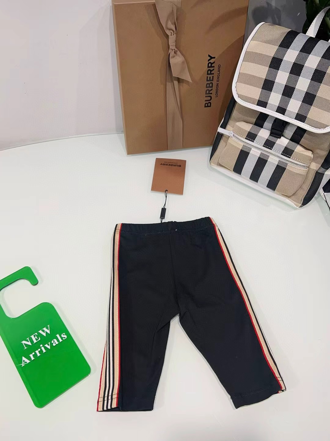 @86 boutique original custom leggings, great quality, in stock, sizes 100-160