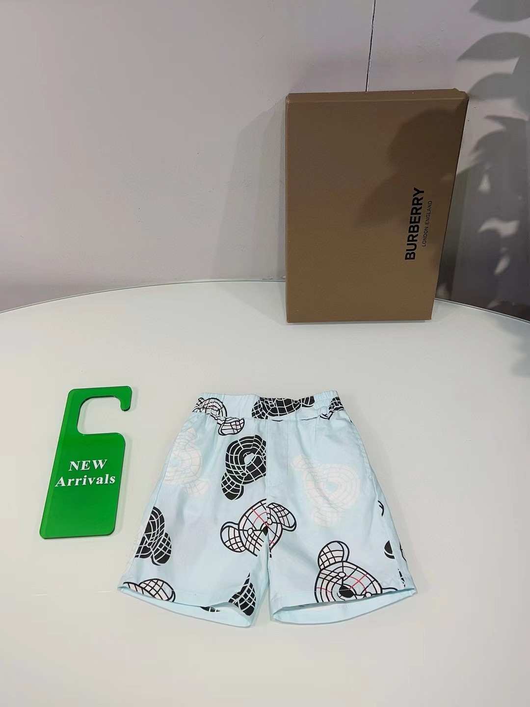 Pantalones cortos personalizados originales de mostrador @116, con cintura elástica y adornados con el intrin…
