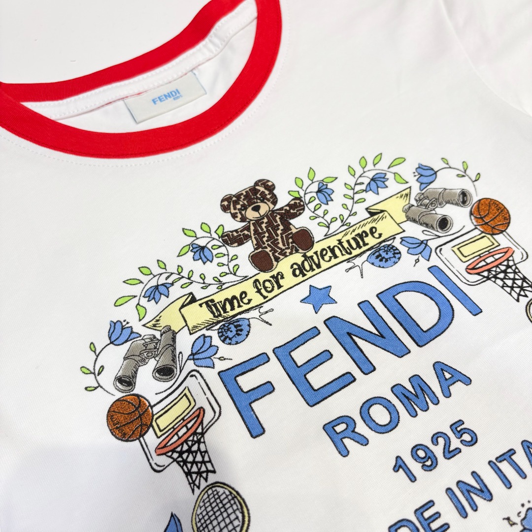Fendi Kids White Cotton T-Shirt with Logo Graphic Print - Sizes 100-150 8 o 1iv5bmd56fn41krg14coic26j32