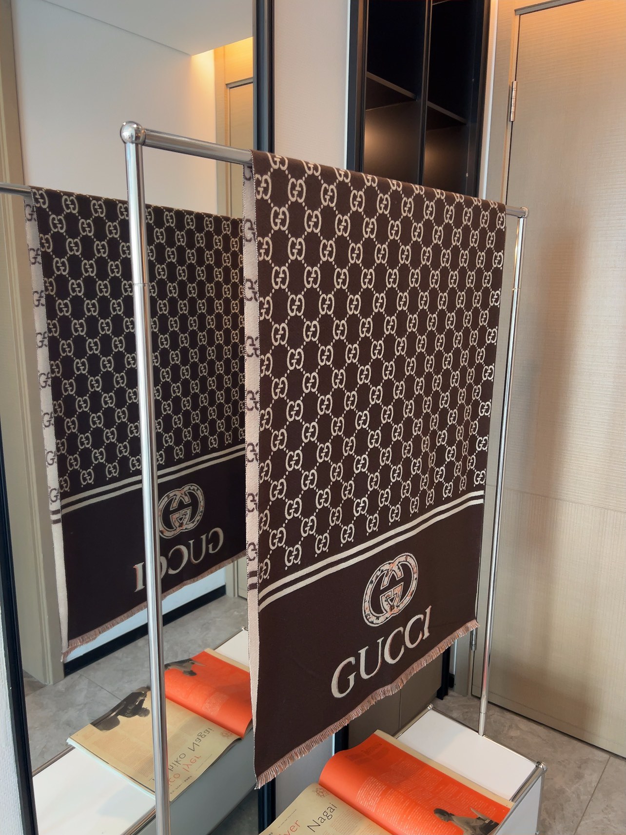 Gucci ダブルG 羊毛スカーフ - 高品質な貿易ルート商品