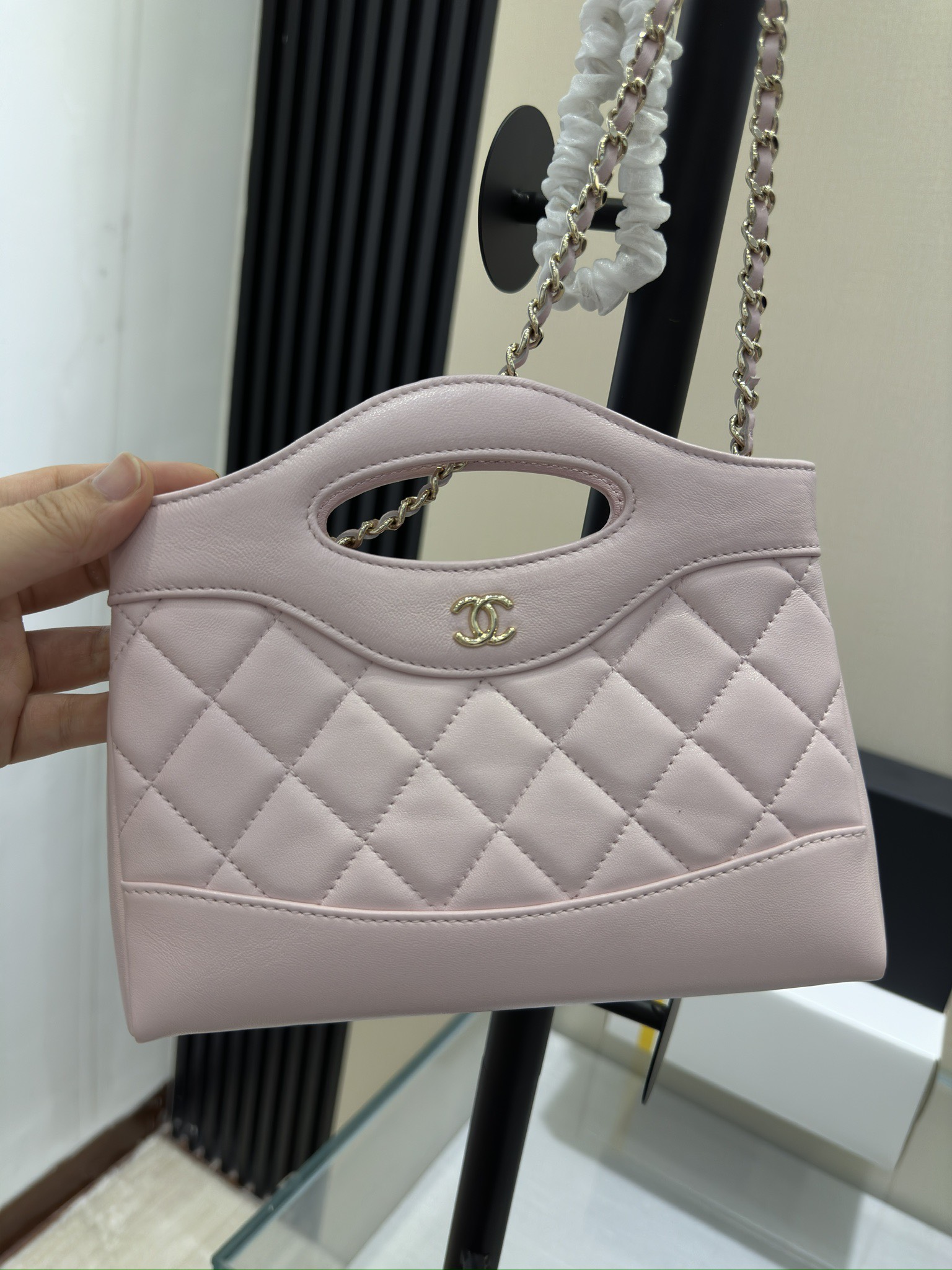 .24S 31bag nano rosa, la nueva versión 24S es de piel de cordero encerada. [Feliz] Clásico de los clásicos, súper práct…