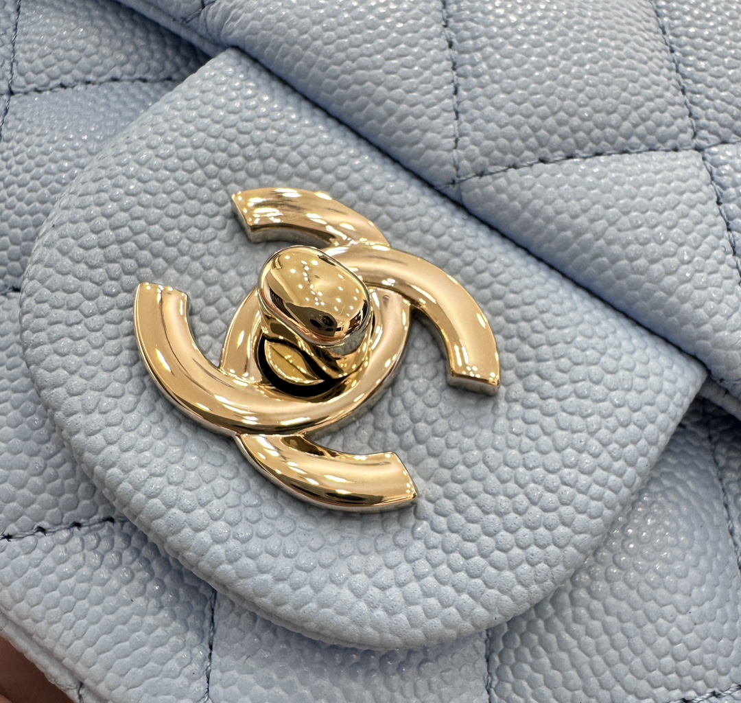 Más detalles del bolso azul claro 20