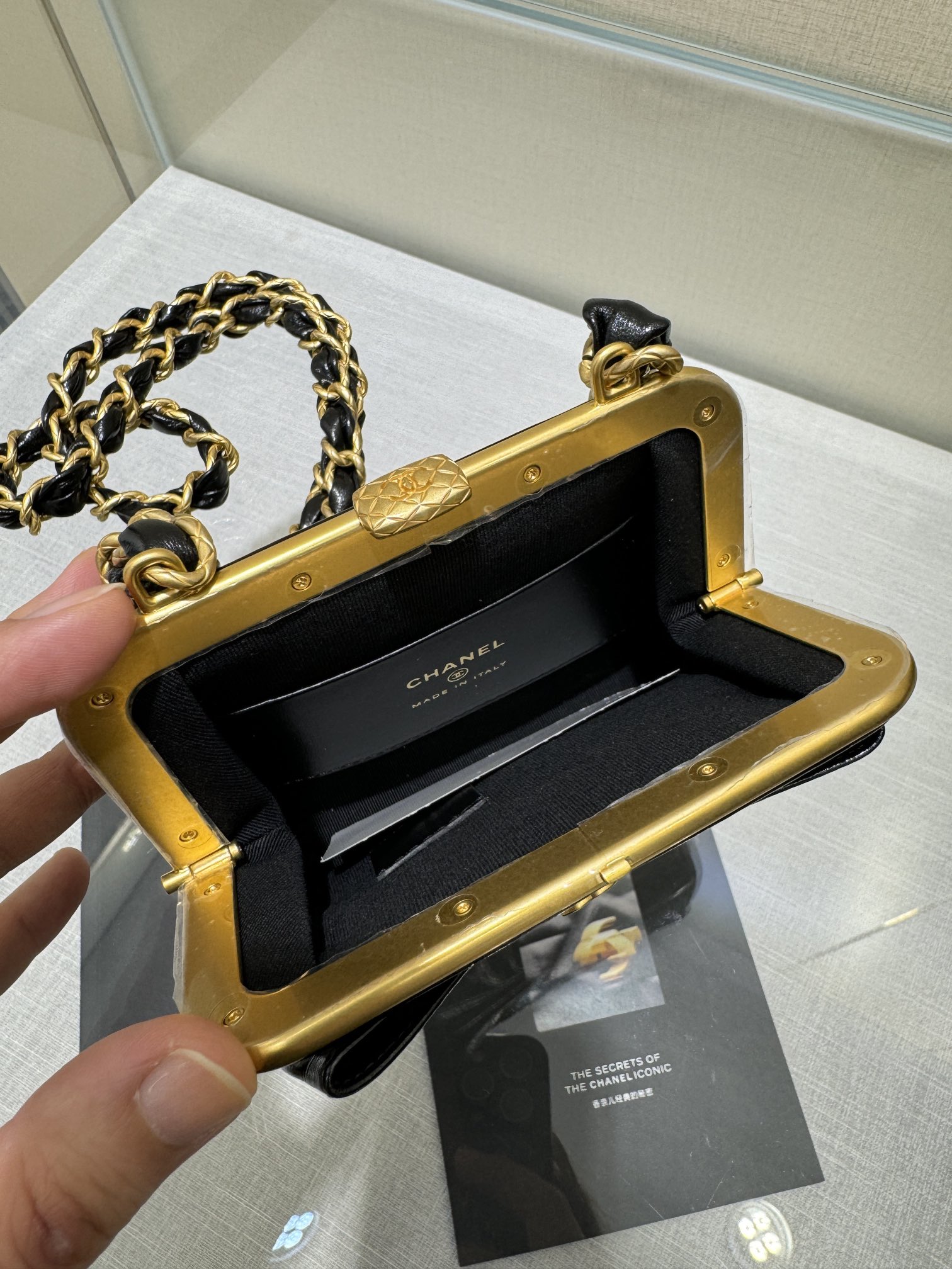 Miniatura 8